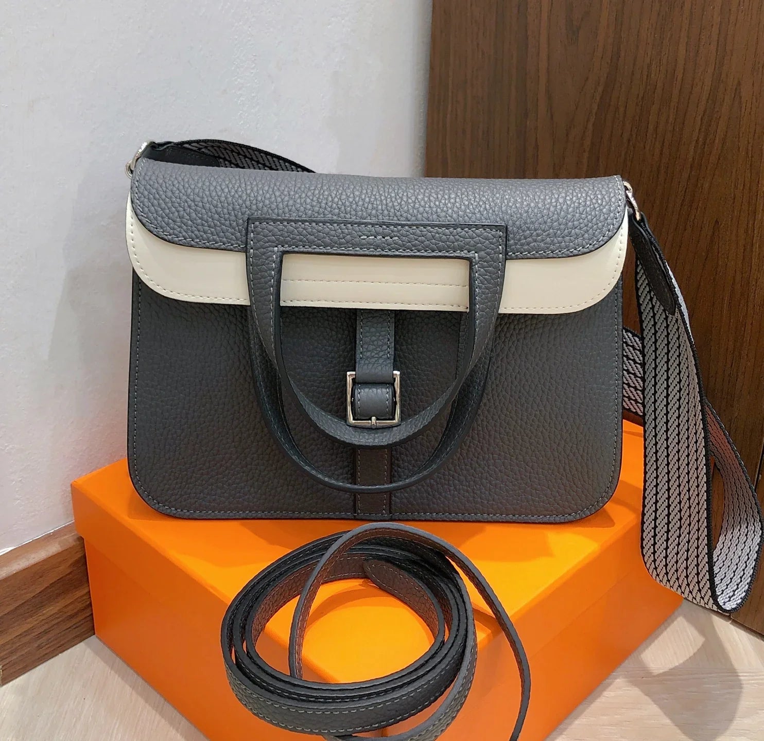 Main Black White Contrast Flap Crossbody Bag With Silver Buckle & Two Detachable Shoulder Straps